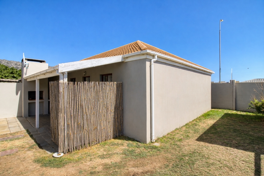 2 Bedroom Property for Sale in Fairview Golf Estate Western Cape